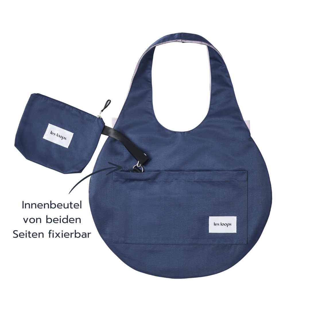 Loops Shopper Navy Lavender mit Innenbeutel, der Innenbeutel kann bei beiden Farbseiten der Wendetasche fixiert werden, damit nichts verloren geht
