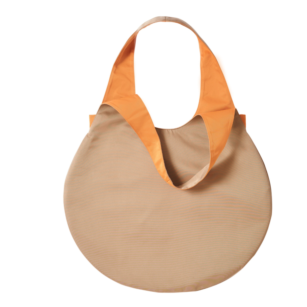 Loops Shopper Caramel-Orange Wendetasche, die Tasche kann wechselseitig mit den Farbseiten Caramel und Orange getragen werden