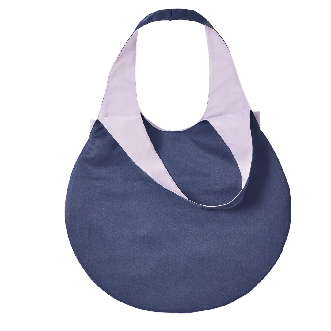 Loops Shopper Navy-Lavender Wendetasche, die beiden Farben Navy und Lavendel setzen schöne Akzente und sorgen für Abwechslung im Alltag