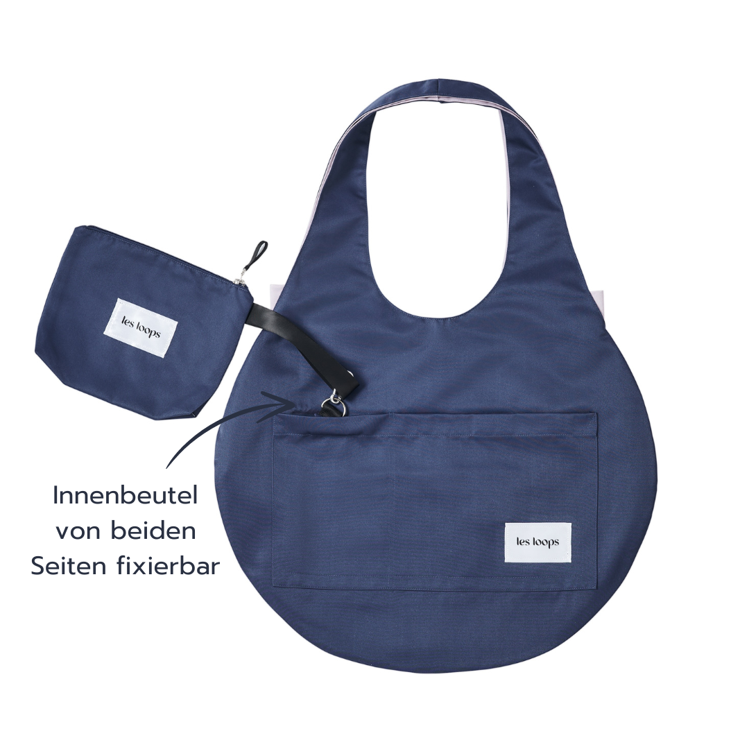 Loops Shopper Navy Lavender mit Innenbeutel, der Innenbeutel kann bei beiden Farbseiten der Wendetasche fixiert werden, damit nichts verloren geht 